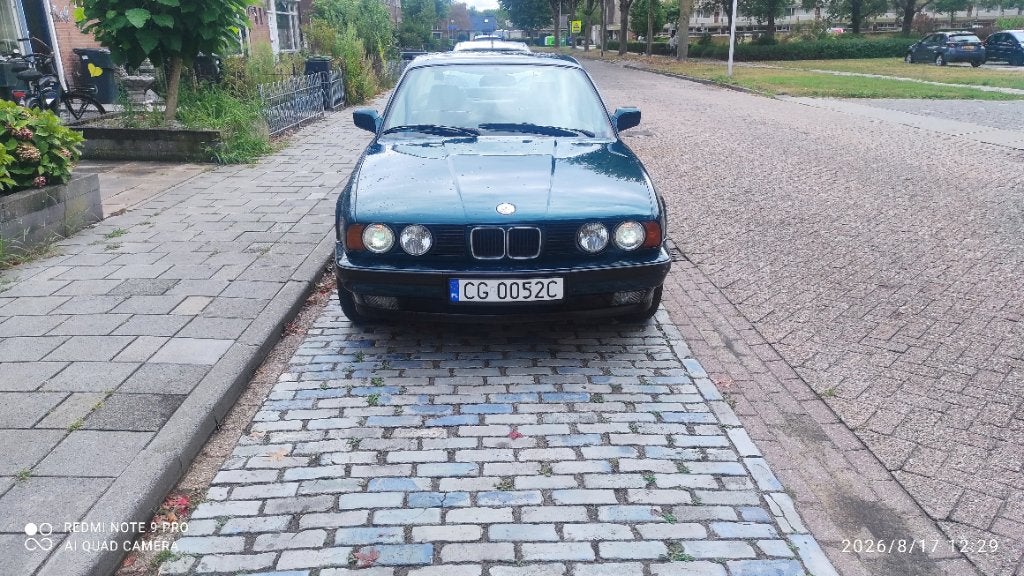 BMW E34 520i M50B20 1990/handgeschakeld/leer/schuifdak, Auto's, BMW, Achterwielaandrijving, Zwart, Leder, 1560 kg