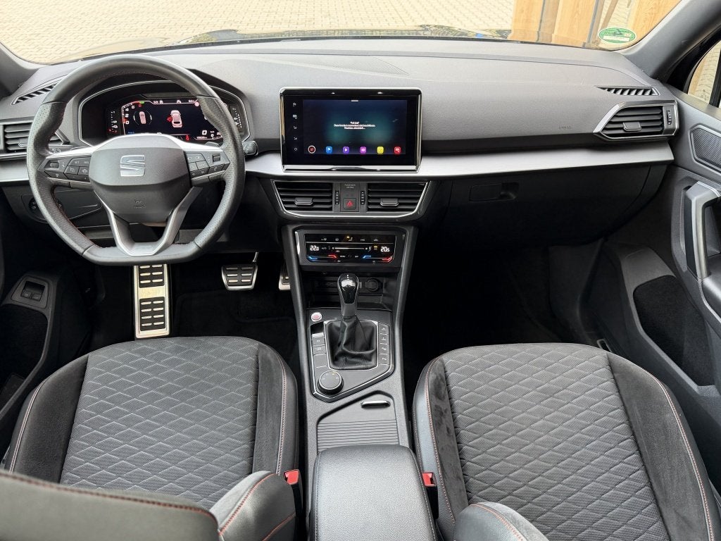 SEAT Tarraco 1.4 TSI e-Hybrid PHEV FR Business Intense | SOH, Dealer onderhouden, Stof, Euro 6, Zwart
