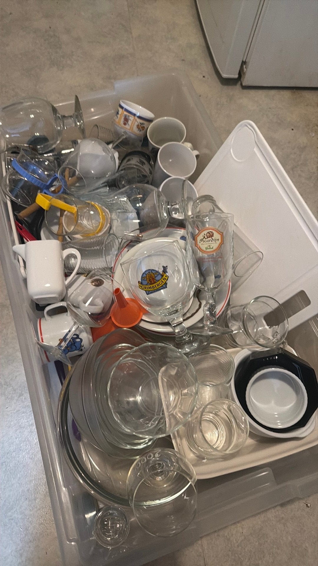 Diverse glazen en keuken gerei, Huis en Inrichting, Ophalen, Zo goed als nieuw, Glas, Pot, Bus of Blik