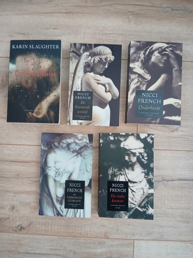 5 Literaire Thrillers, Ophalen of Verzenden, Zo goed als nieuw