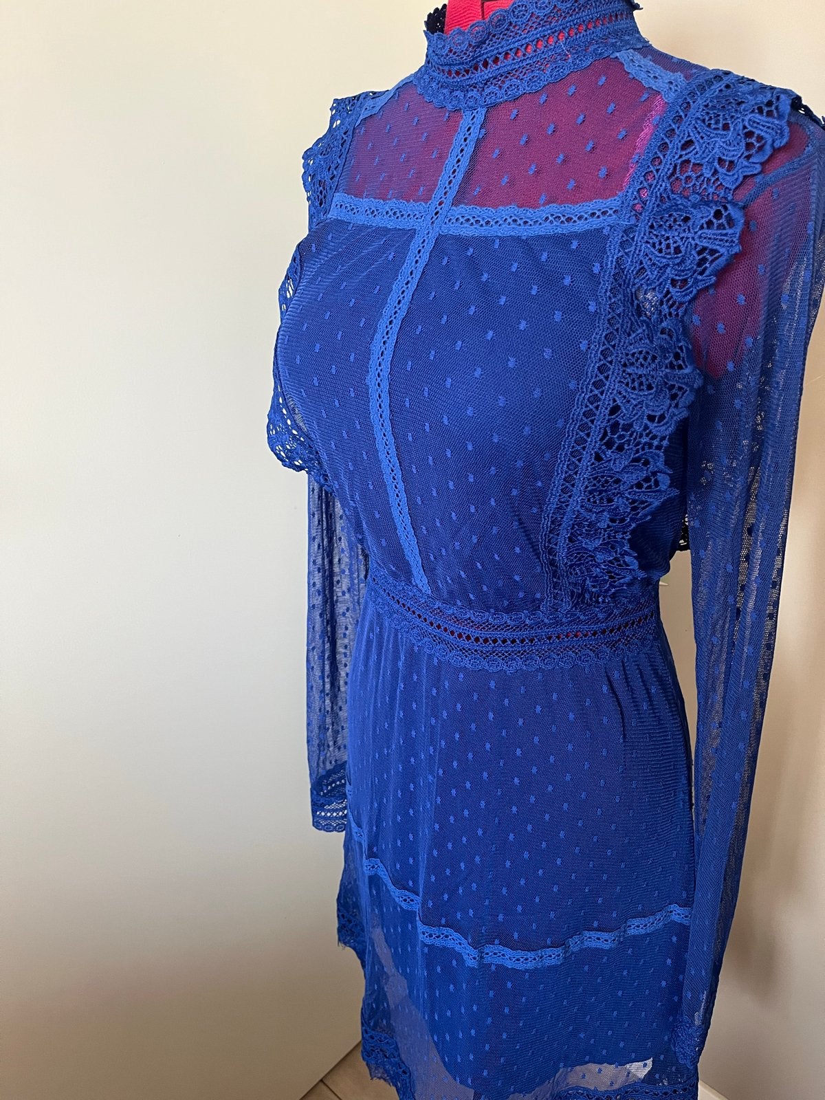 Nikkie Kate Moss Kanten Jurk, Ophalen of Verzenden, Zo goed als nieuw, Maat 38/40 (M), Blauw