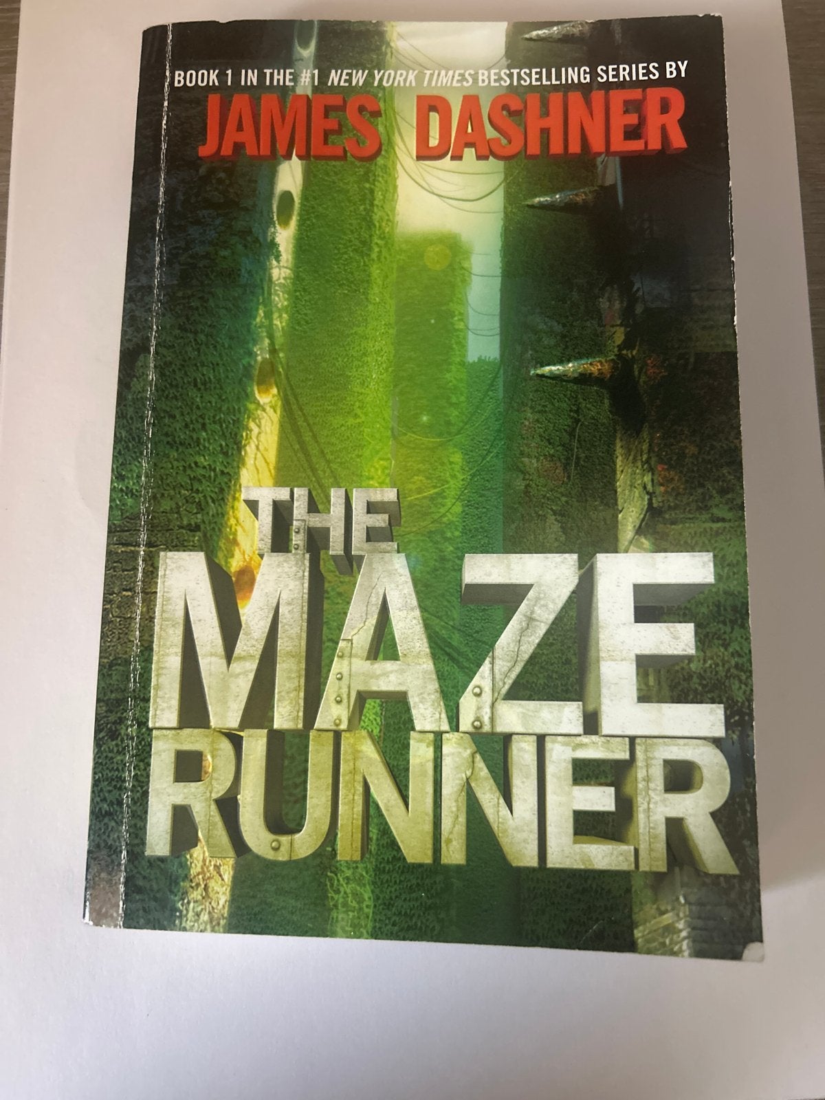 James Dashner - The Maze Runner (Maze Runner, Book One), Ophalen of Verzenden, Zo goed als nieuw, James Dashner