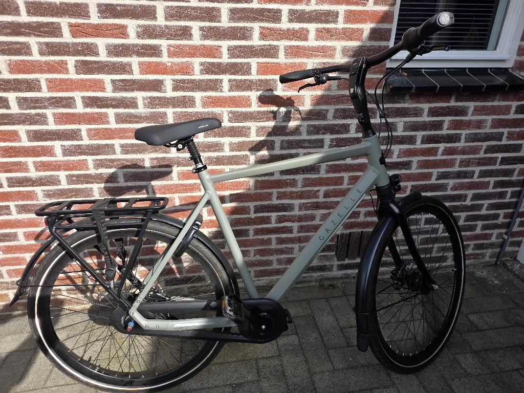 Gazelle Chamonix C8 (2024) – Maat 61 – Zeer goede staat, Fietsen en Brommers, Fietsen | Heren | Herenfietsen, Ophalen, Versnellingen