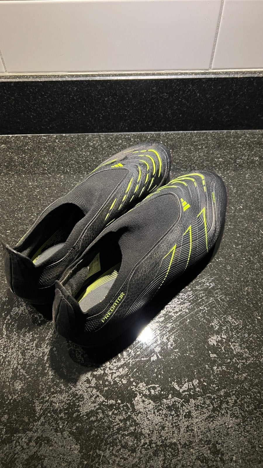 Adidas Predator Elite voetbalschoenen maat 45 1/3, Schoenen, Zo goed als nieuw, Maat M, Ophalen of Verzenden