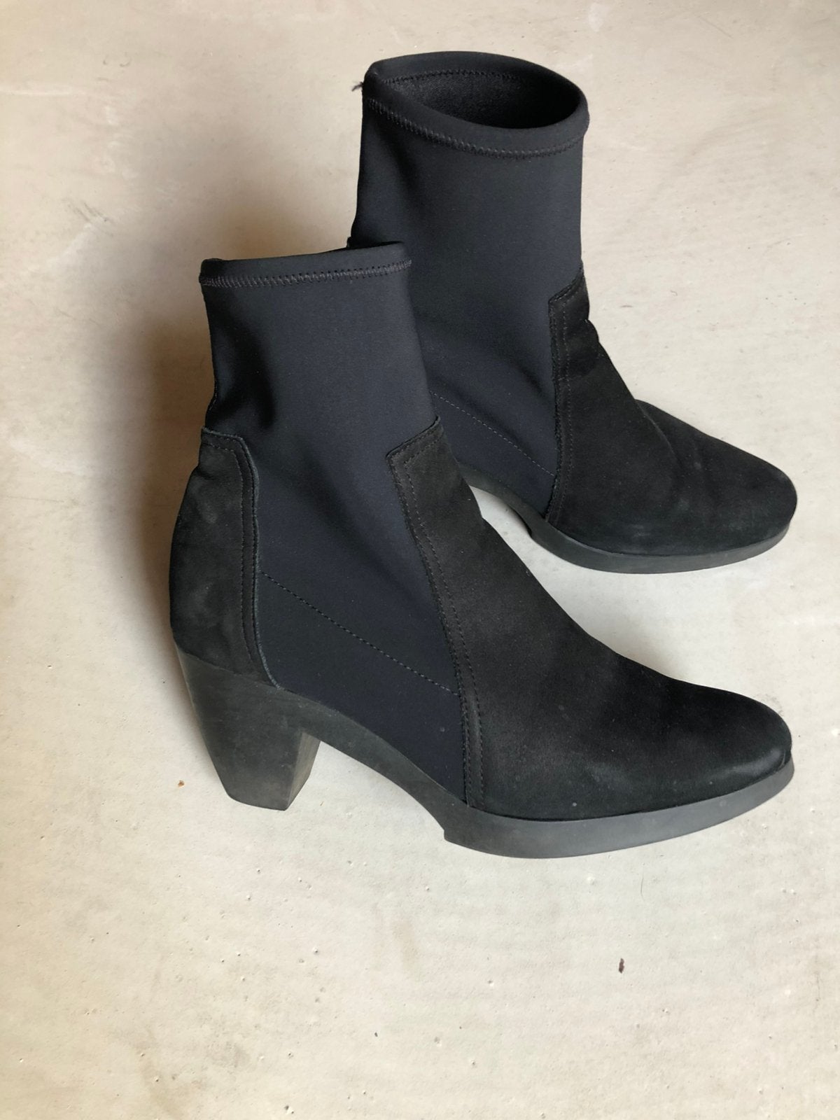 Arche, enkellaarsjes, zwart, mt 40, Kleding | Dames, Ophalen of Verzenden, Zo goed als nieuw, Zwart