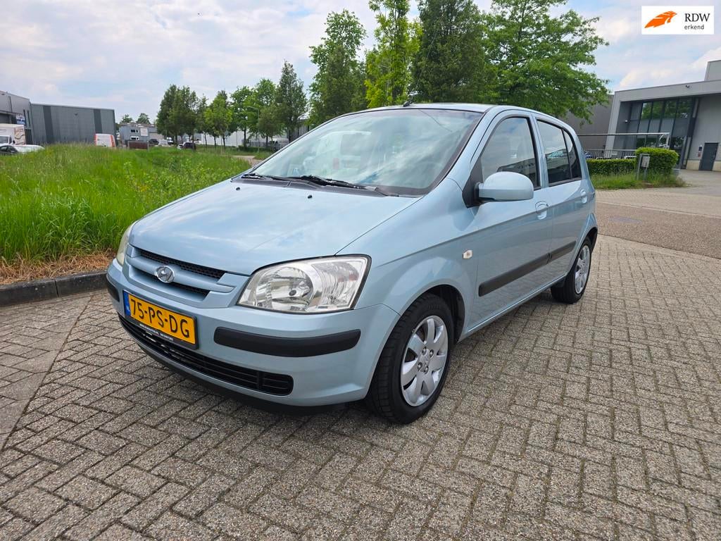 Hyundai Getz 1.6i-16V GLS Airco, Voorwielaandrijving, 1599 cc, 4 cilinders, Blauw