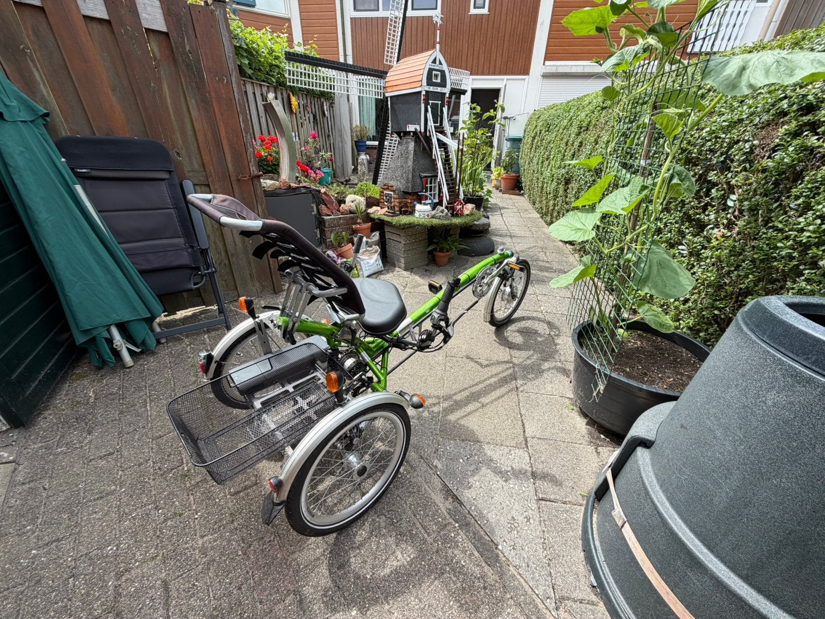 Van raam elektrische driewieler fiets, Ophalen, Zo goed als nieuw