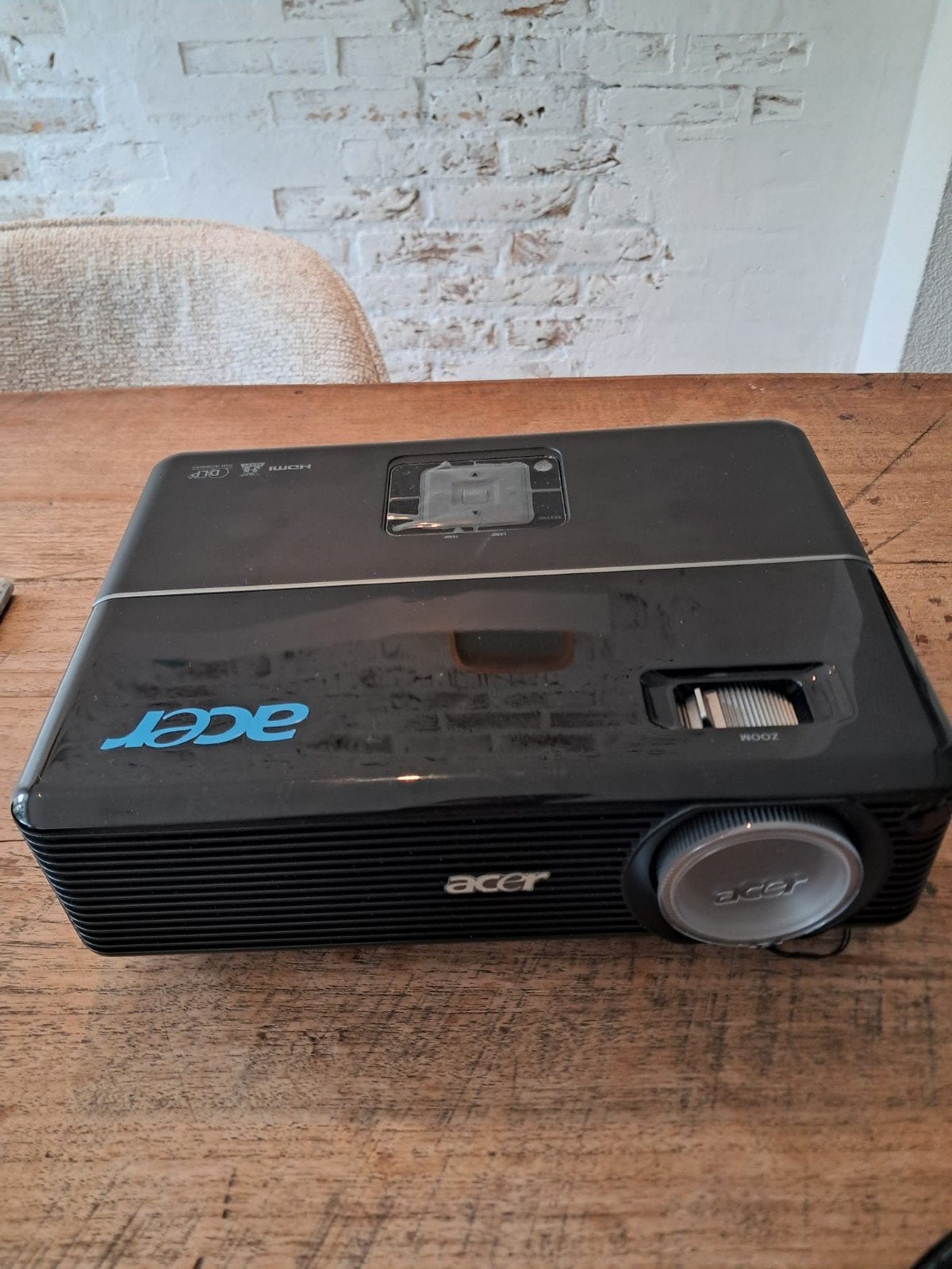 Acer P1100 DLP Projector - Compleet met accessoires, Ophalen, Zo goed als nieuw, DLP, Overige resoluties