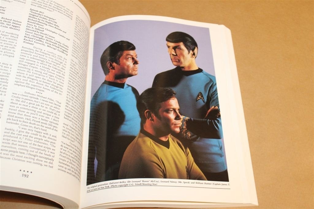 Captains Logs — Complete Star Trek Achter de Schermen, Ophalen of Verzenden, Zo goed als nieuw