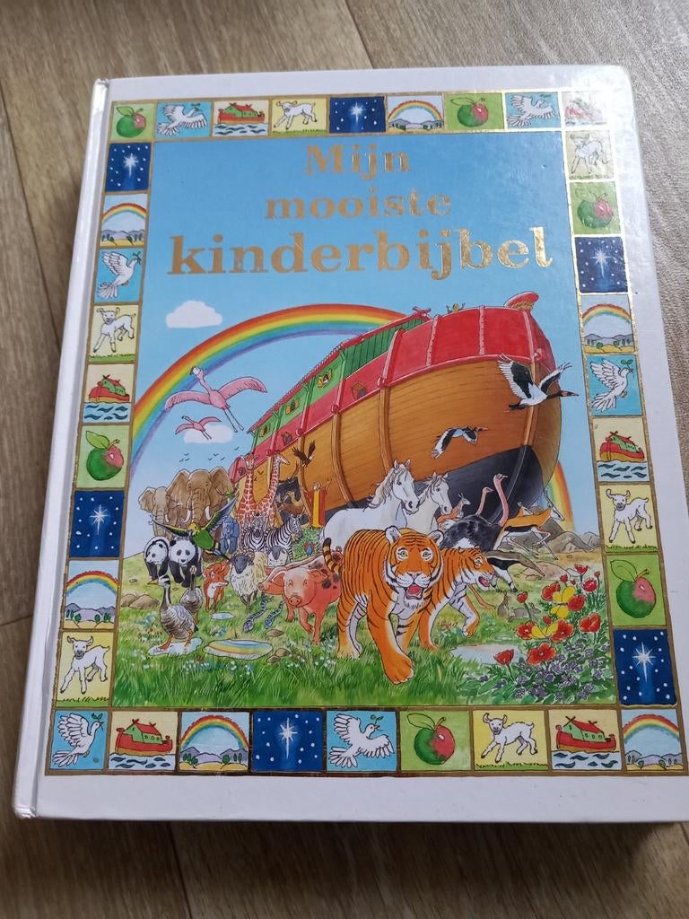 Mijn mooiste kinderbijbel, Ophalen of Verzenden, Zo goed als nieuw