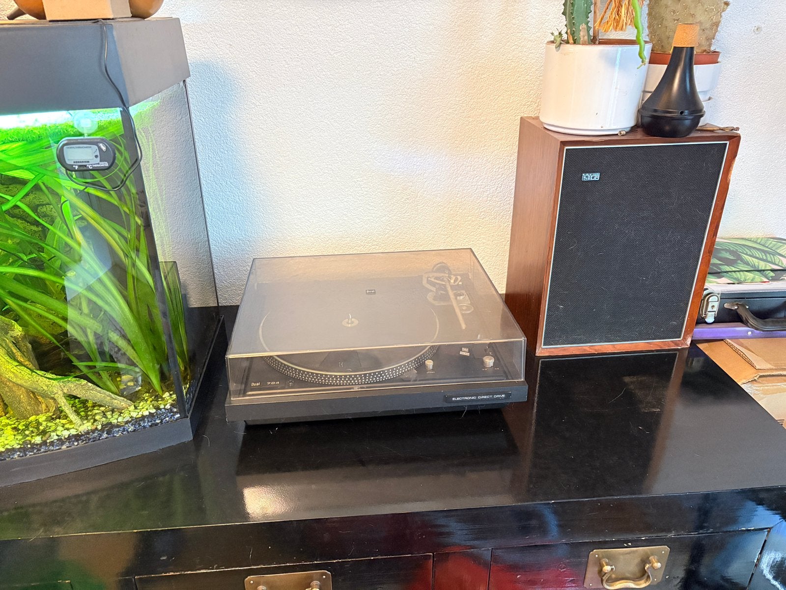 Dual 704 met Shure V-15 Type III element, Pitch-regelaar, Ophalen of Verzenden, Zo goed als nieuw, Platenspeler