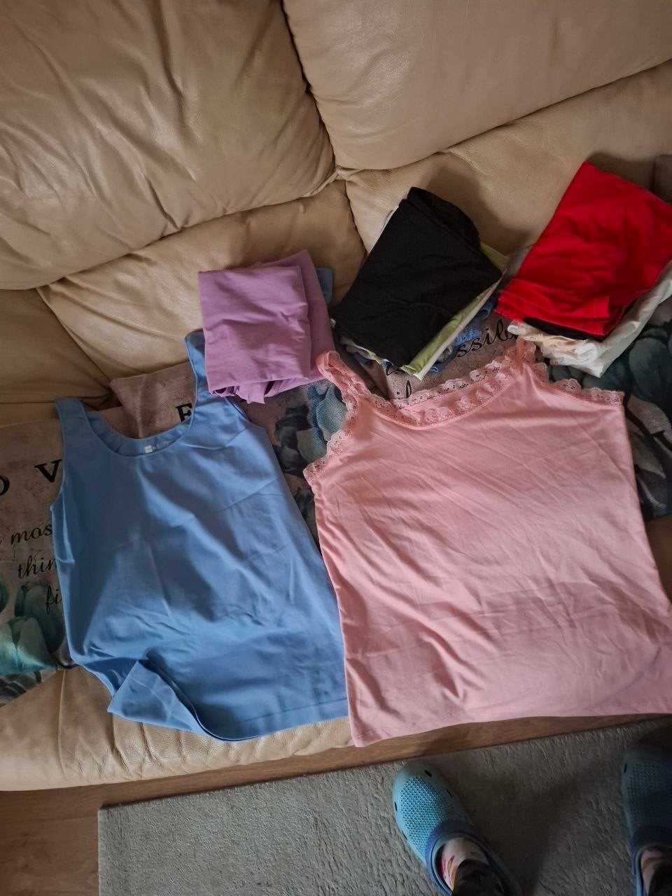 15 NIEUWE onderhemdjes dames, maat 38/40, Kleding | Dames, Meerkleurig, Nieuw, Zonder mouw, Ophalen