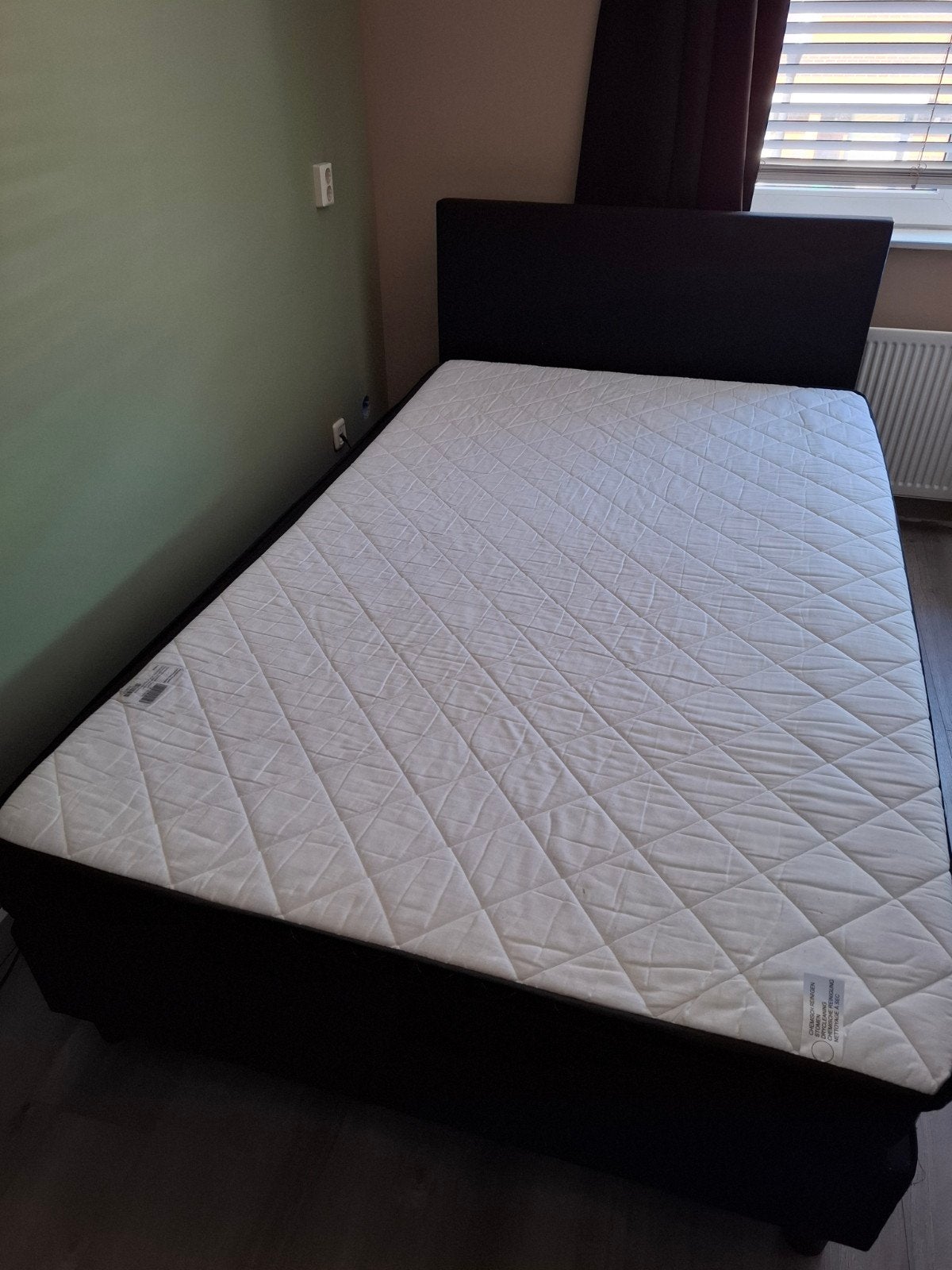 Boxspring met topper matras 120x200 Leenbakker, Ophalen, Gebruikt, Zwart, Twijfelaar