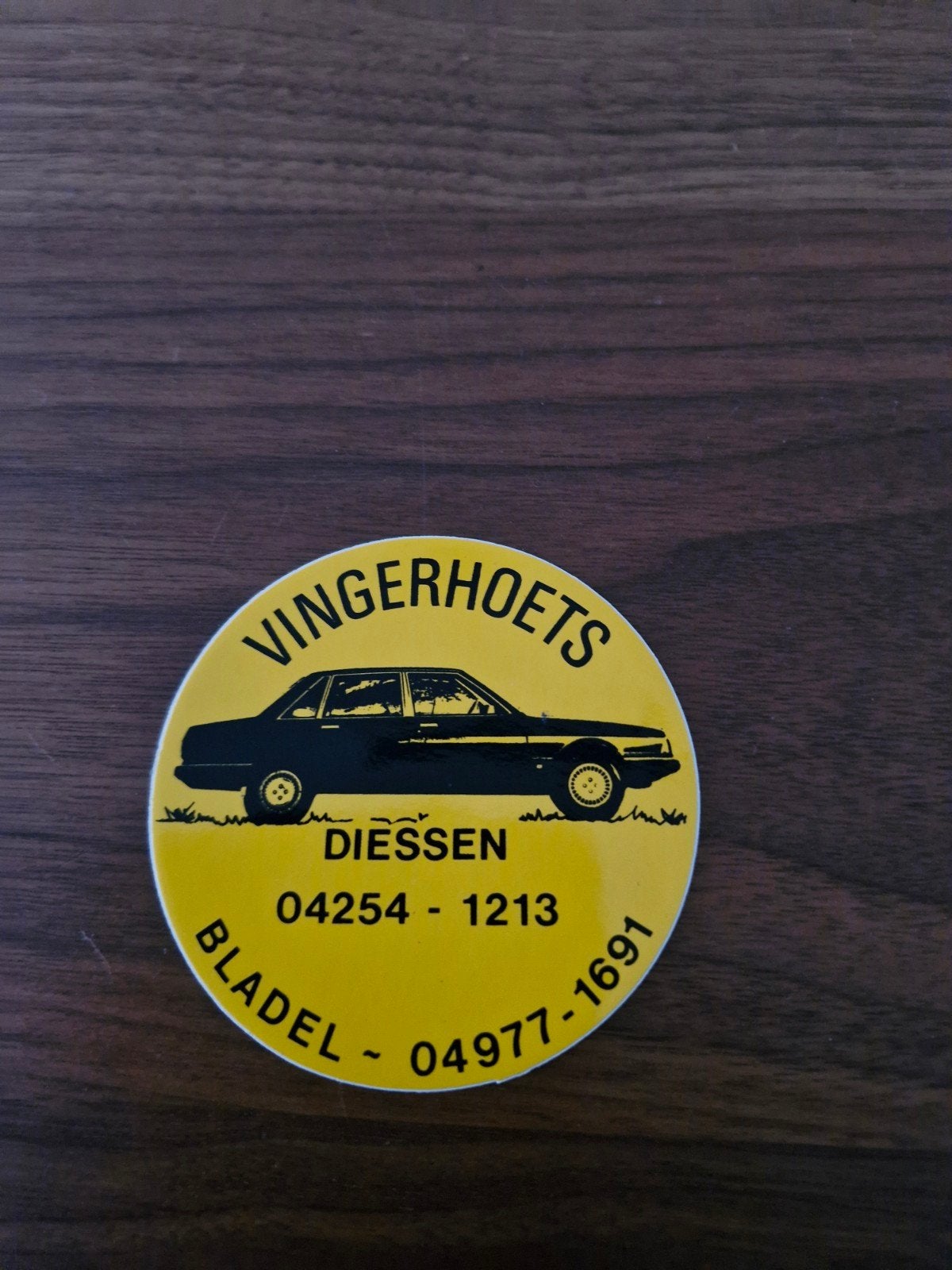 697 Sticker Vingerhoets Diessen Bladel 9 cm doorsnede, Ophalen of Verzenden, Nieuw, Bedrijf of Vereniging