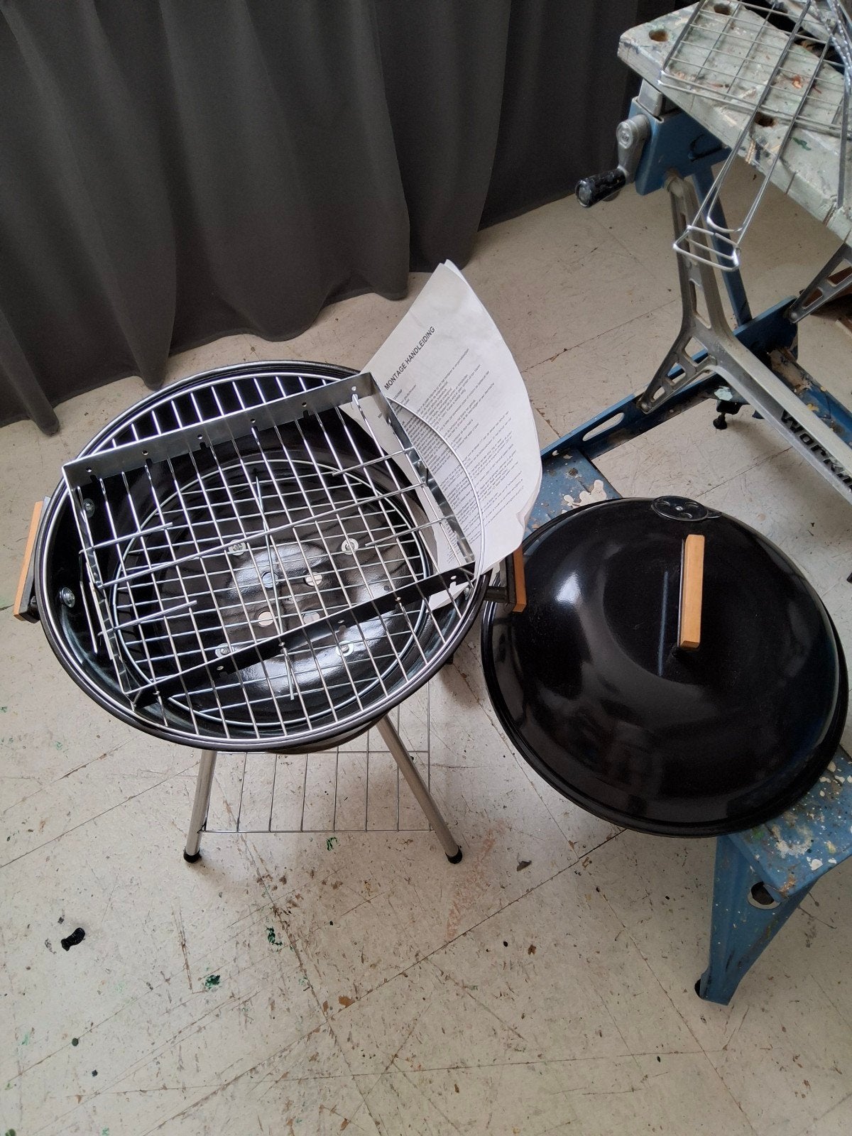 Kogel barbeque nieuw, Ophalen, Nieuw