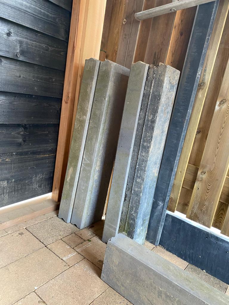 Betonnen palen en balken - Gebruikt, Tuin en Terras, Bielzen en Borders, Ophalen of Verzenden, Zo goed als nieuw