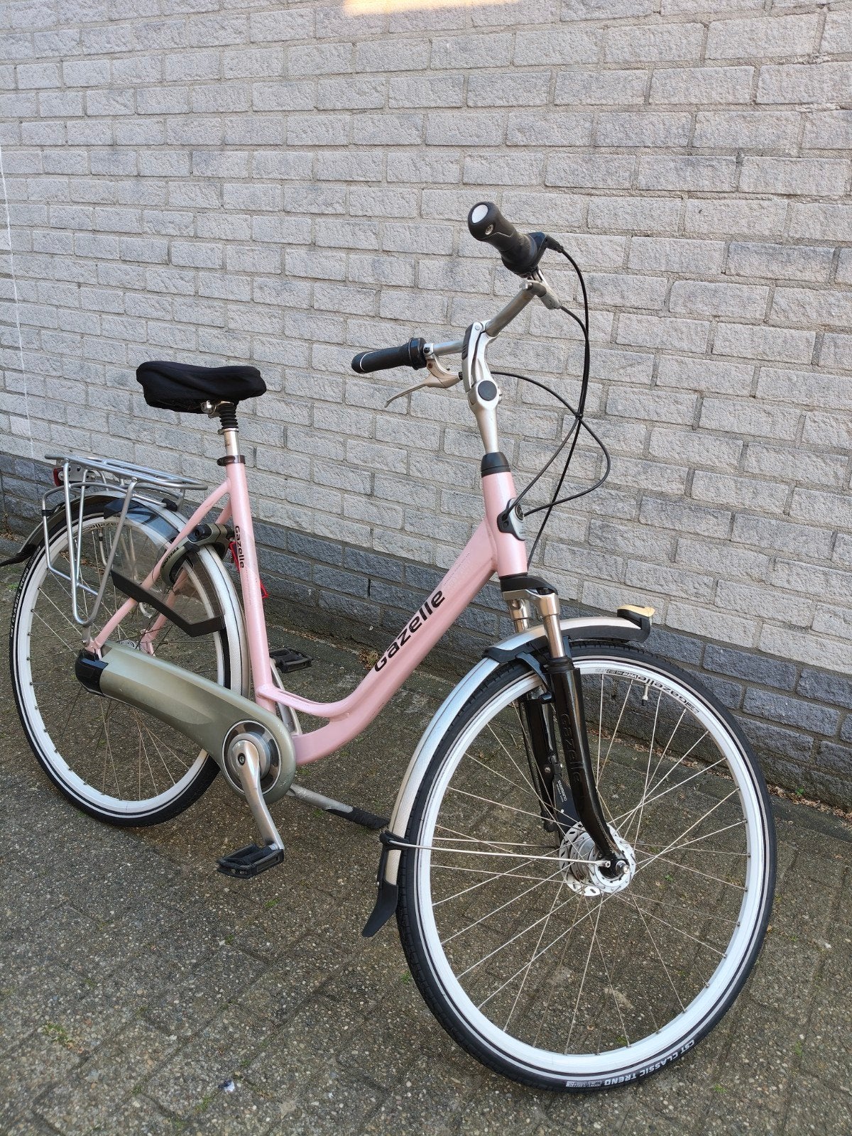 Prachtige Roze Gazelle Volwassen Damesfiets, Ophalen, Zo goed als nieuw, Gazelle