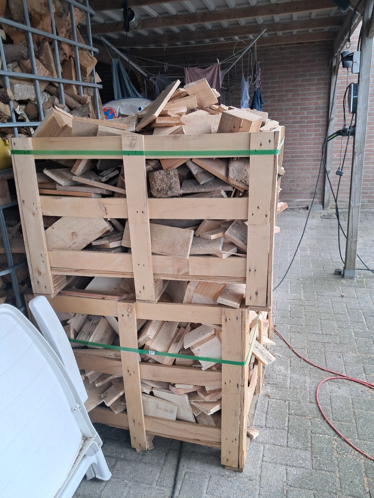 Gezaagd brandhout van pallets, Tuin en Terras, Haardhout, 6 m³ of meer, Ophalen, Overige houtsoorten, Blokken