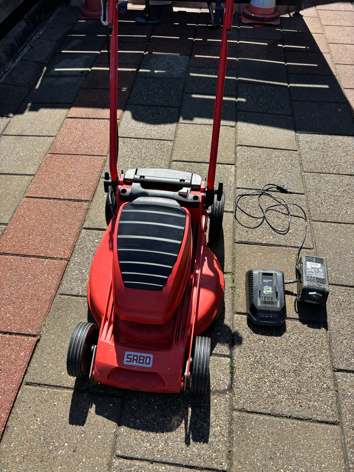Sabo Accu Grasmaaier, Tuin en Terras, Grasmaaiers, Ophalen, Gebruikt, Accu-grasmaaier, Opvangzak