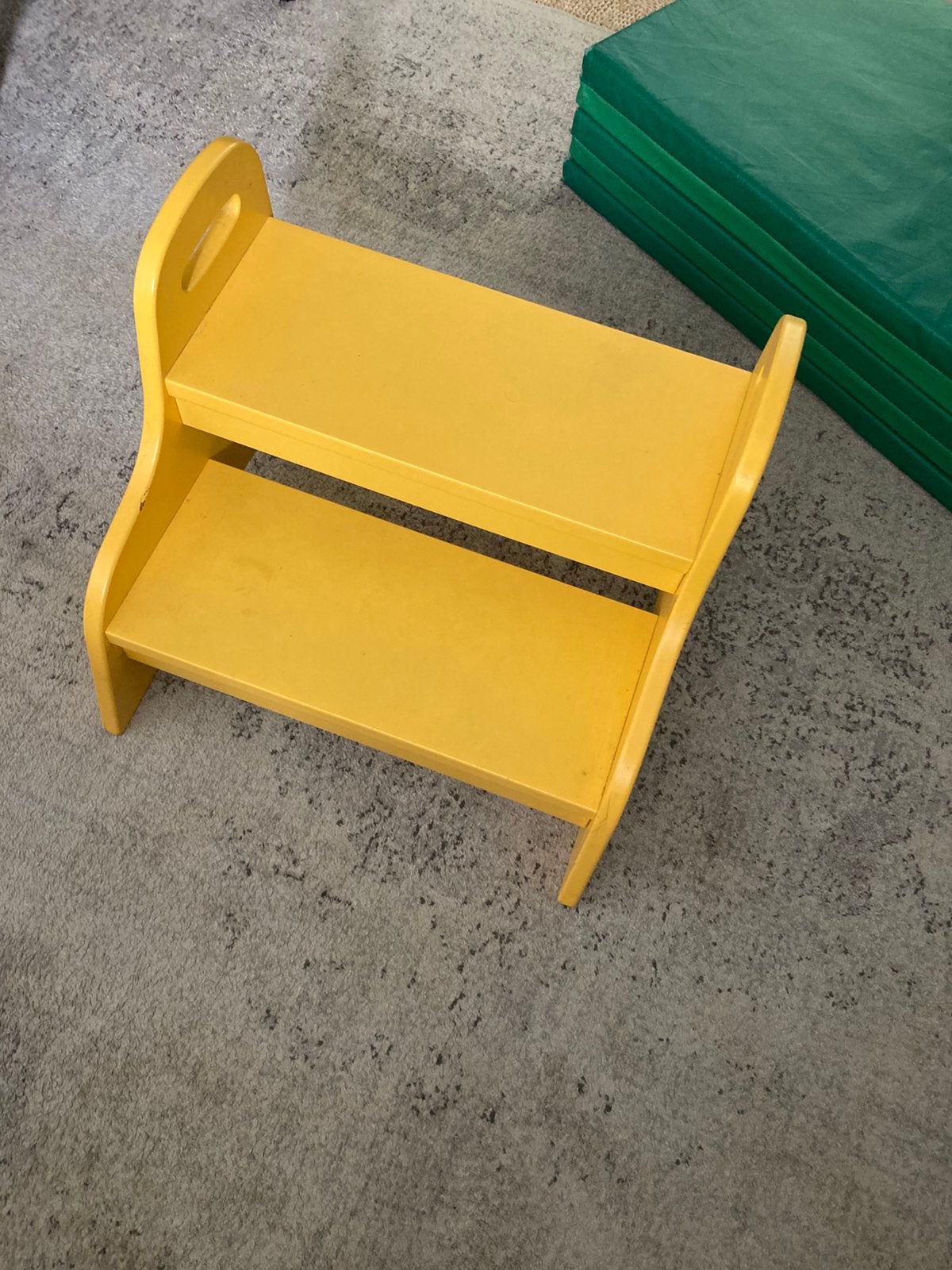 Ikea kinderbankje geel, Ophalen of Verzenden, Gebruikt, Stoel(en)