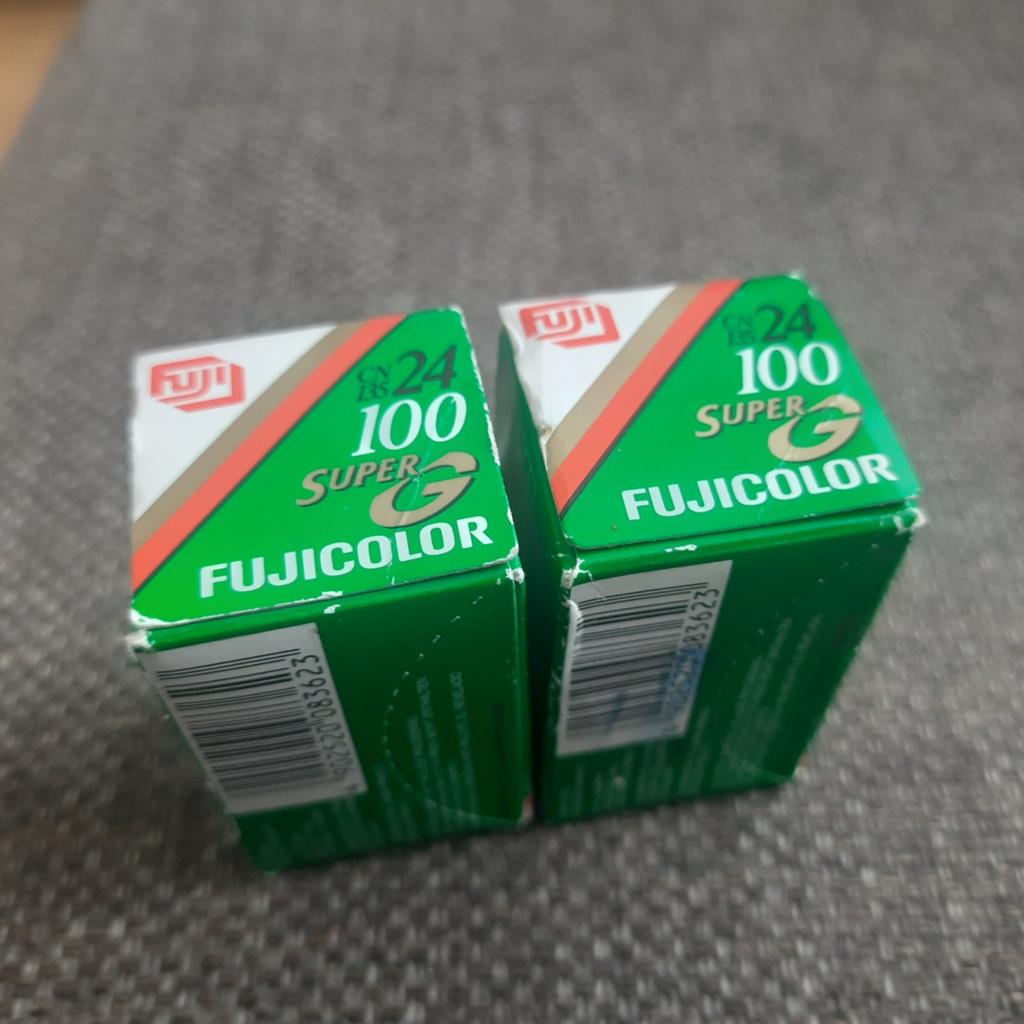 2x Fujicolor Super G 100 24x36mm 24EXP fotorolletjes, Ophalen of Verzenden, 35mm film