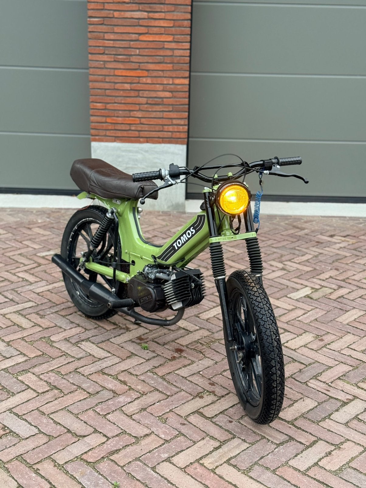 Tomos 50cc, Fietsen en Brommers, Brommers | Tomos, Gebruikt, Ophalen of Verzenden, 2 versnellingen, 50 cc