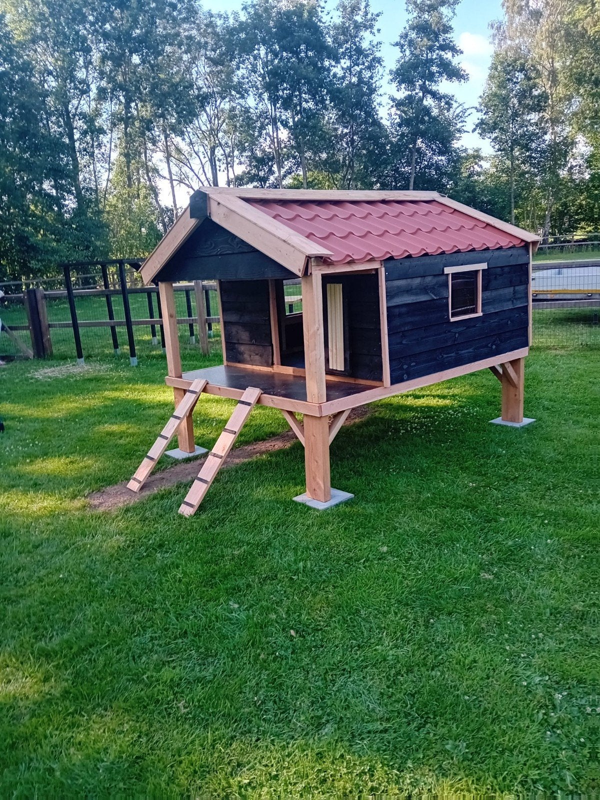 Geitenhok Douglas, Veranda villa. Op maat, Meerdere dieren, Geit