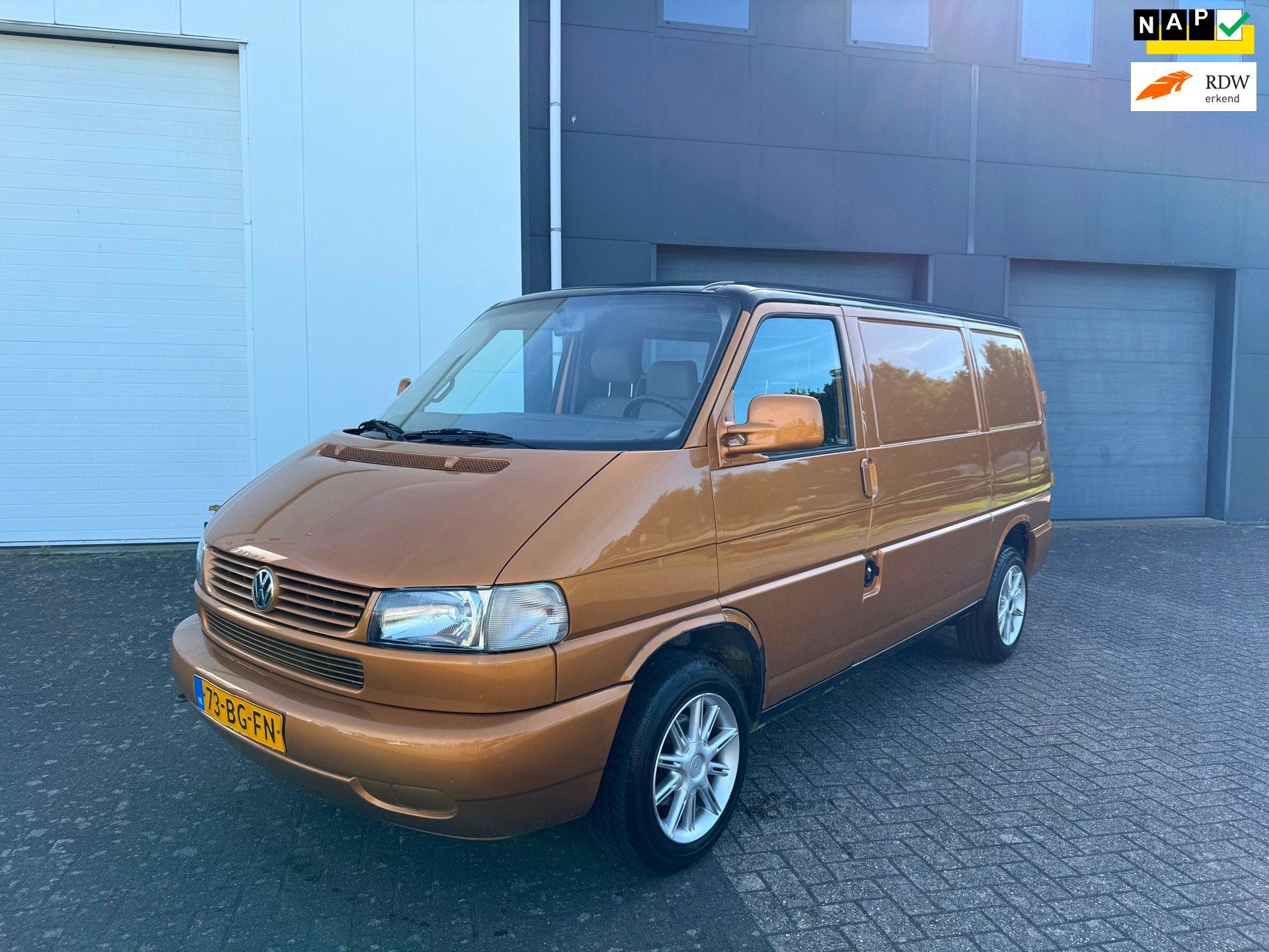 Volkswagen Transporter 2.5 TDI 292 2002!, Auto's, Voorwielaandrijving, Stof, Gebruikt, Volkswagen