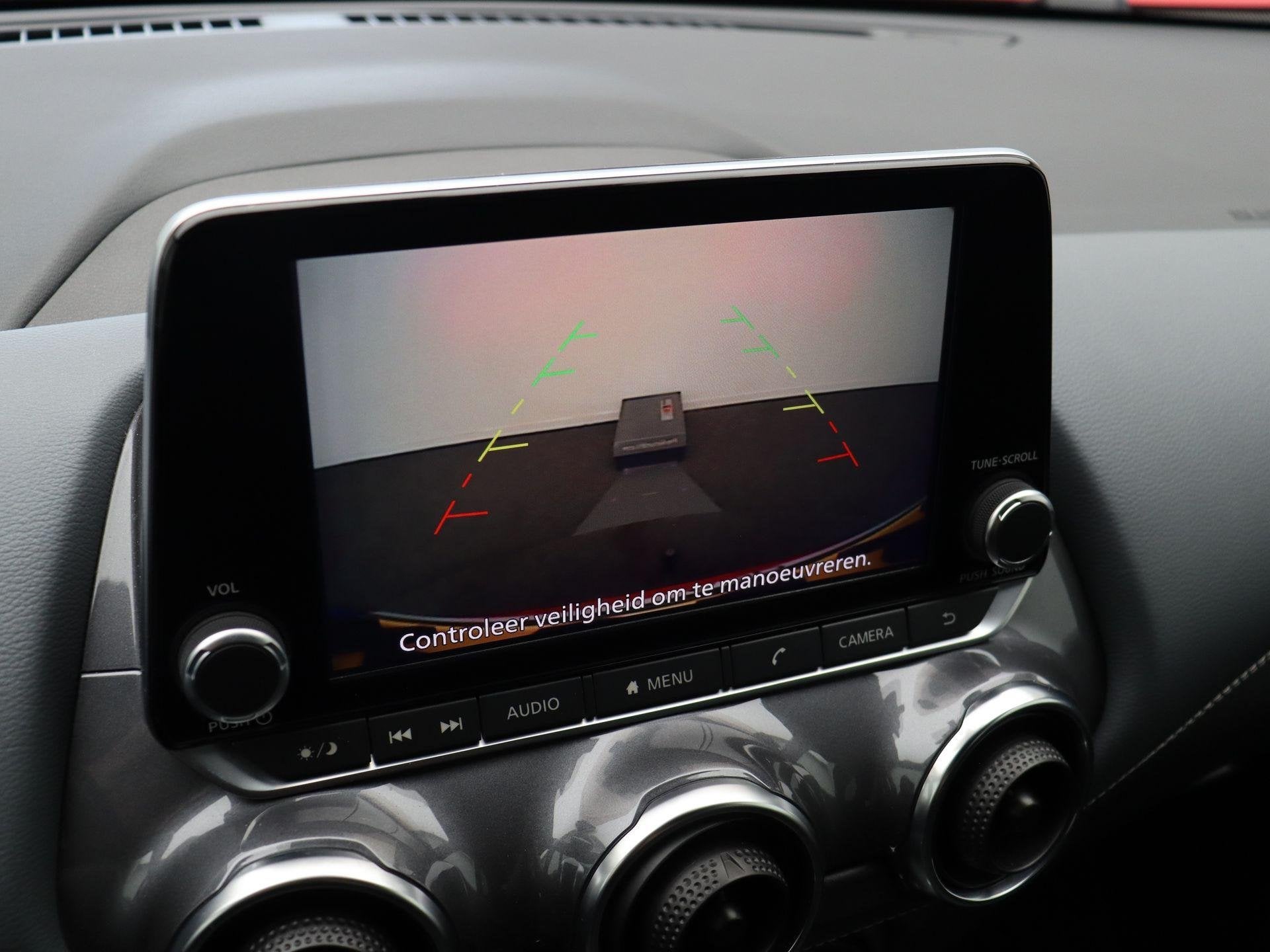 Foto 41 van Nissan Juke 1.0 DIG-T N-Connecta | Trekhaak | Apple Carplay