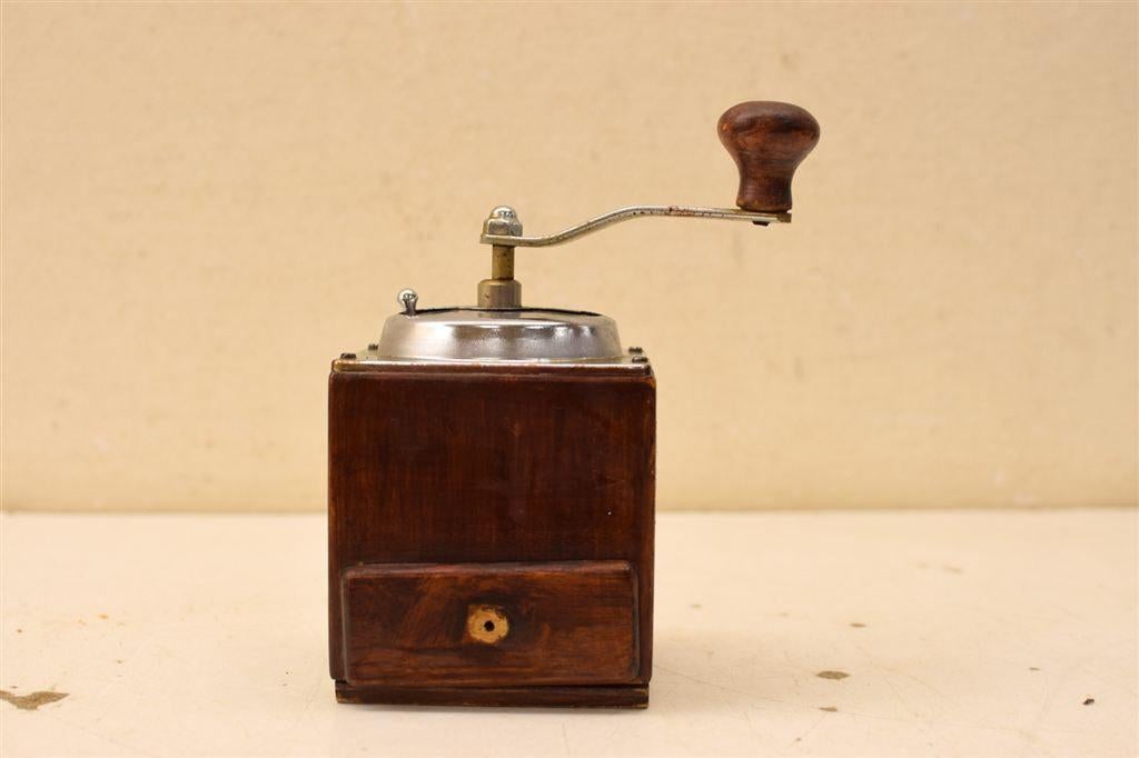 Koffiemolen 46261, Ophalen of Verzenden, Gebruikt