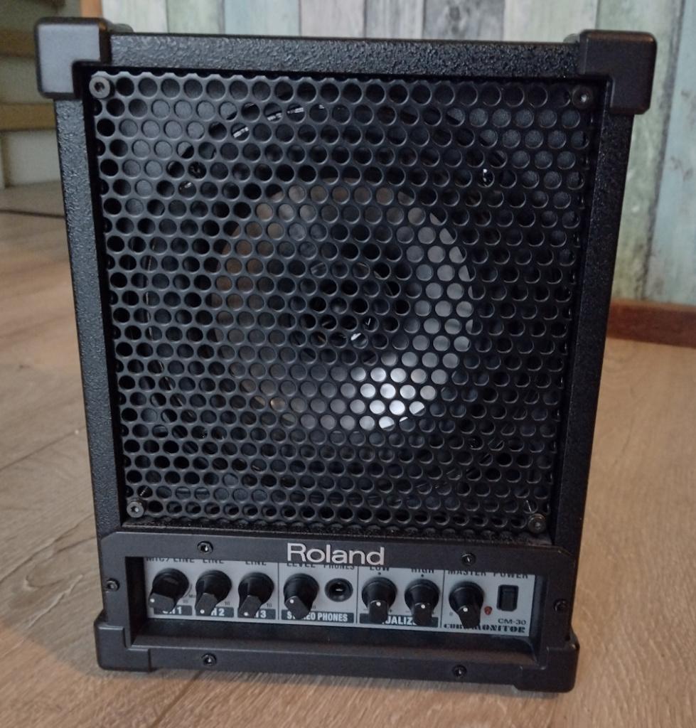 Roland Cube Monitor CM30, Ophalen, Zo goed als nieuw, Minder dan 500 watt, Monitor(versterker)