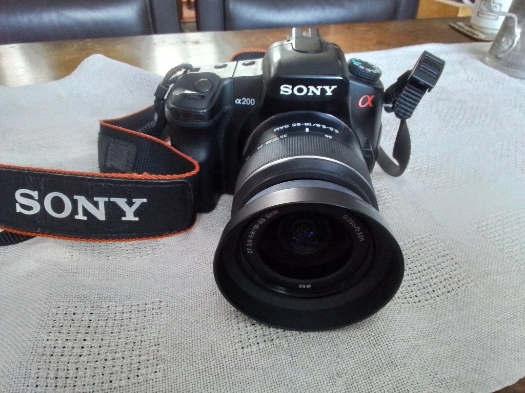 Sony a200 digitale spiegelreflex camera, Gebruikt, Spiegelreflex, 10 megapixels, Ophalen of Verzenden