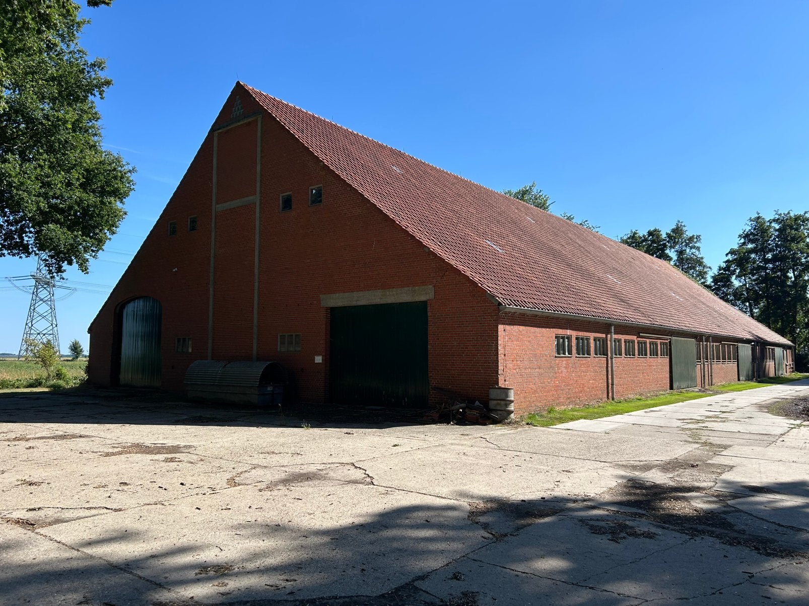 Caravanstalling omgeving winschoten, Caravans en Kamperen