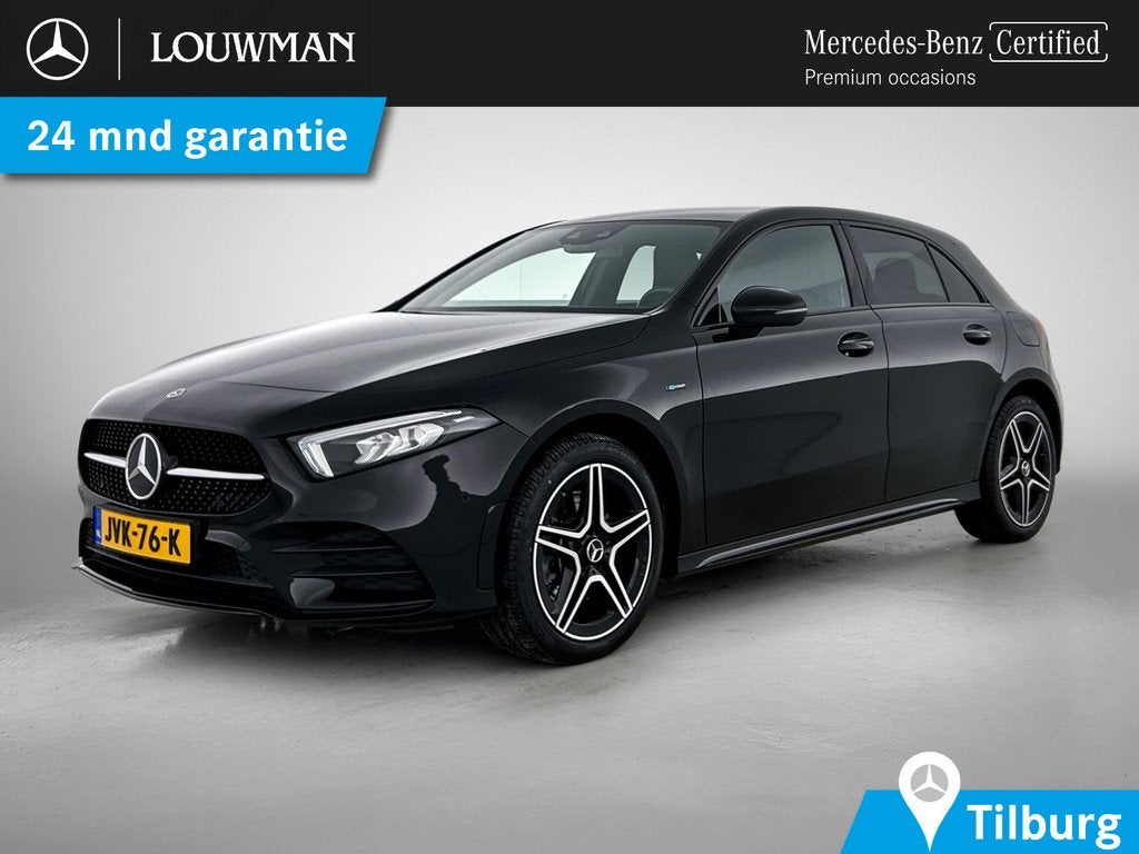 Mercedes-Benz A-Klasse 250 e AMG Plug-In Hybride AMG Line |, Auto's, Mercedes-Benz, 12 maanden, Gebruikt, 4 cilinders, Zwart