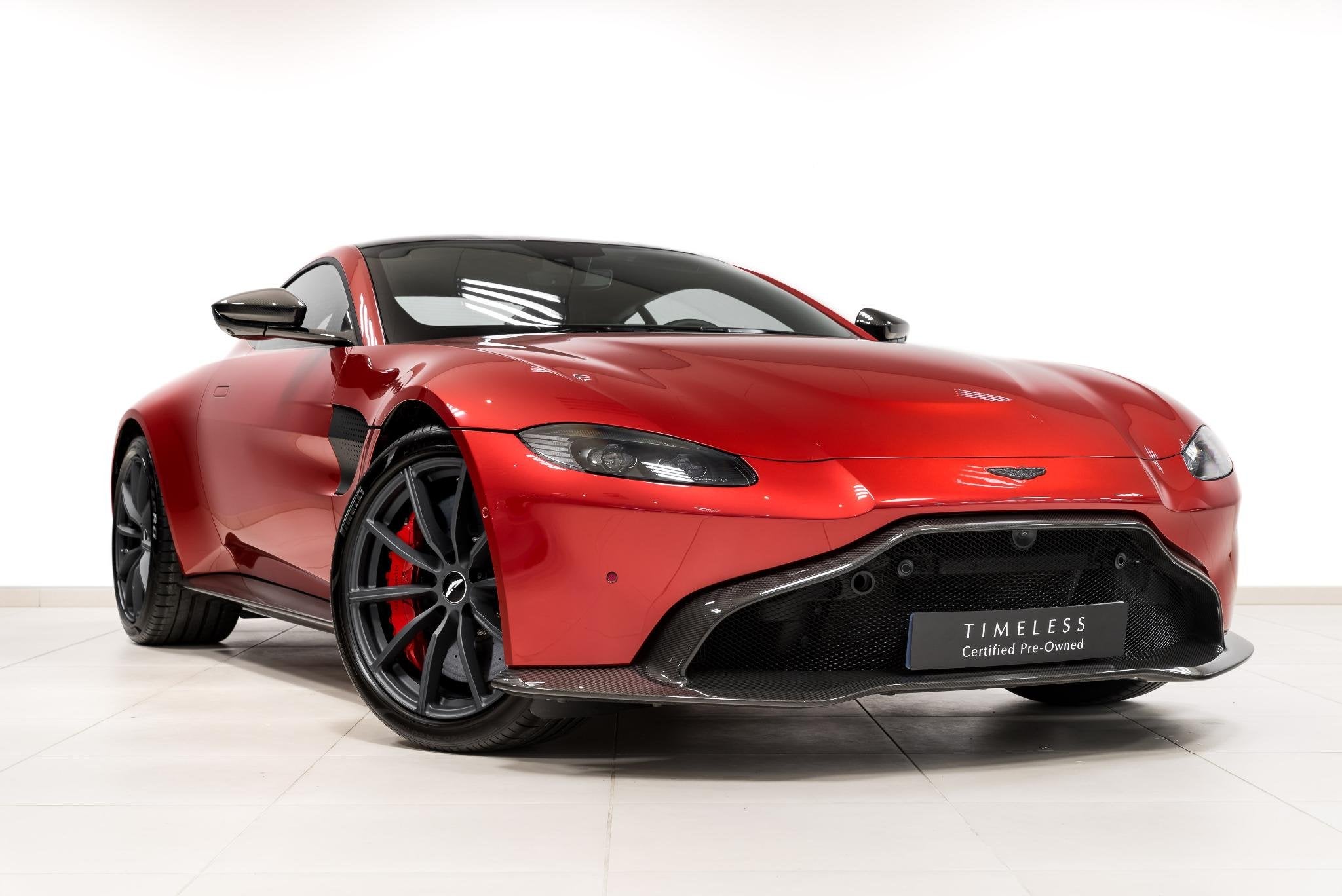 Aston Martin Vantage Coupe | Manual | Carbon Fibre Package |, Auto's, Gebruikt, 4735 cc, Bedrijf, Handgeschakeld