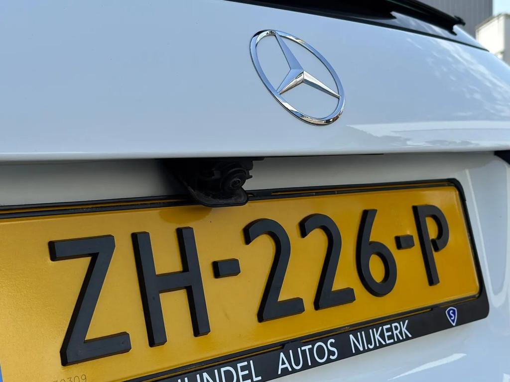 Mercedes-Benz A-Klasse 160 Advantage Widescreen € 14.200,0, Gebruikt, 4 cilinders, Leder en Stof, Wit