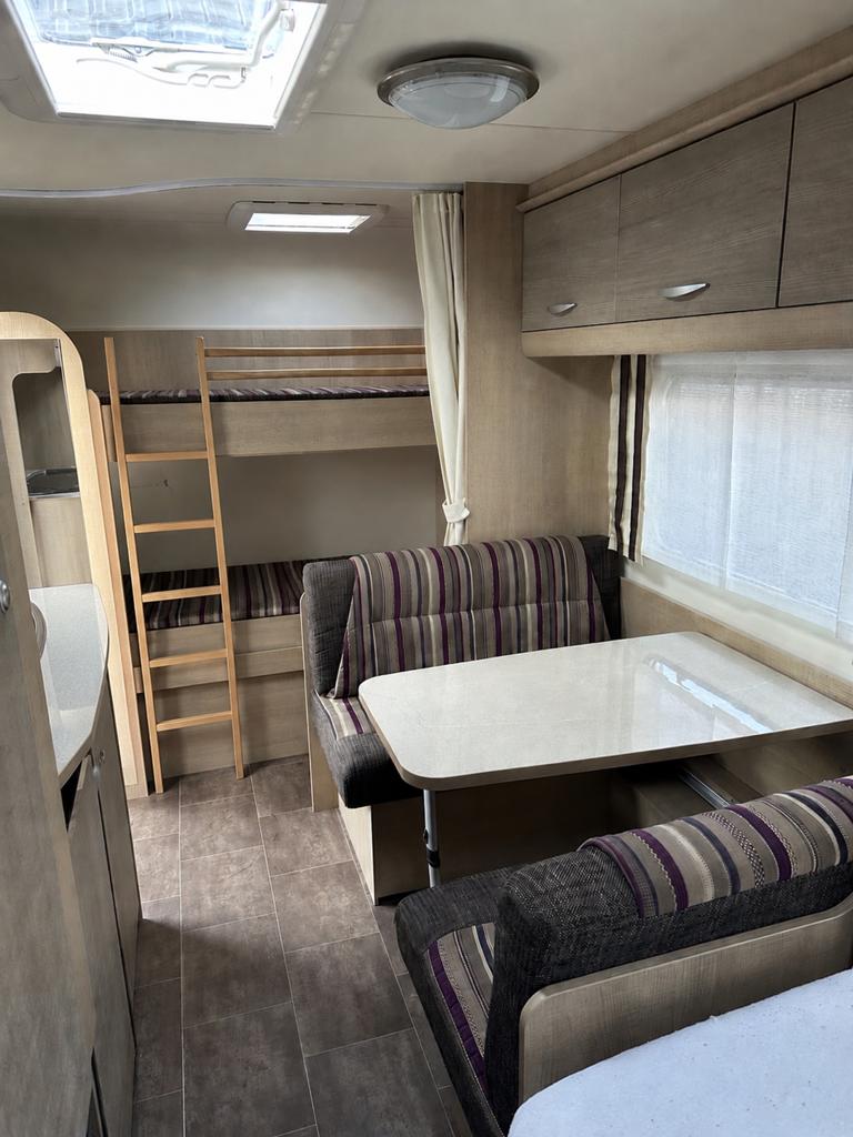 Bürstner Premio 485 TK lichtgewicht, Limed edition, Caravans en Kamperen, Kampeeraccessoires, Ophalen