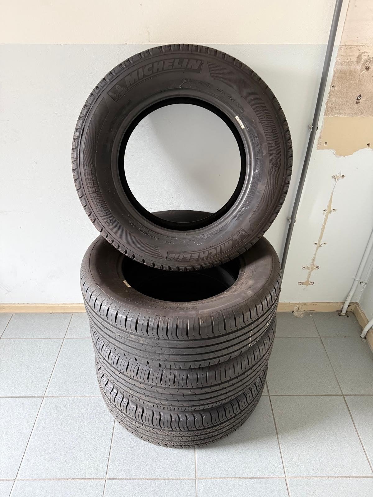 Michelin zomerbanden 215/65/16 6/7mm, Ophalen, 16 inch, Band(en), Personenwagen