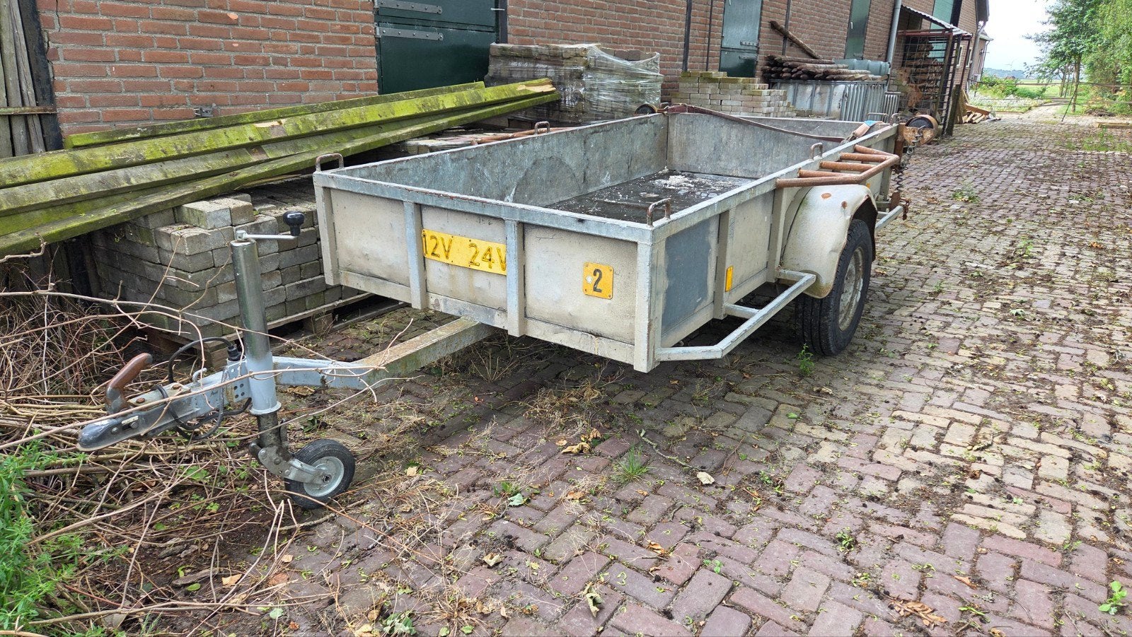 Stalen aanhanger, Ophalen, Gebruikt