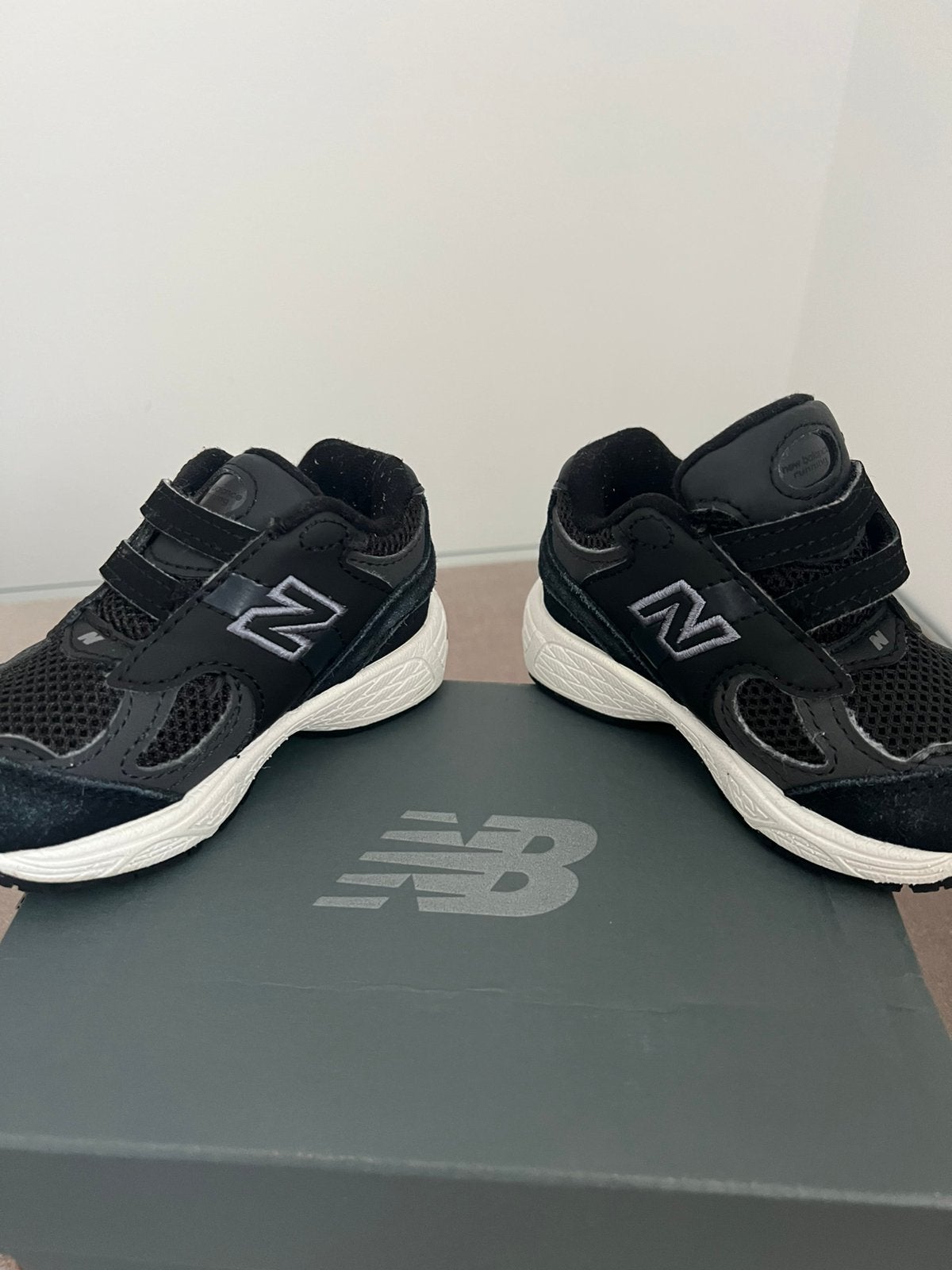 New balance kids maat 20, Ophalen of Verzenden, Zo goed als nieuw, Hardloopschoenen, Overige merken