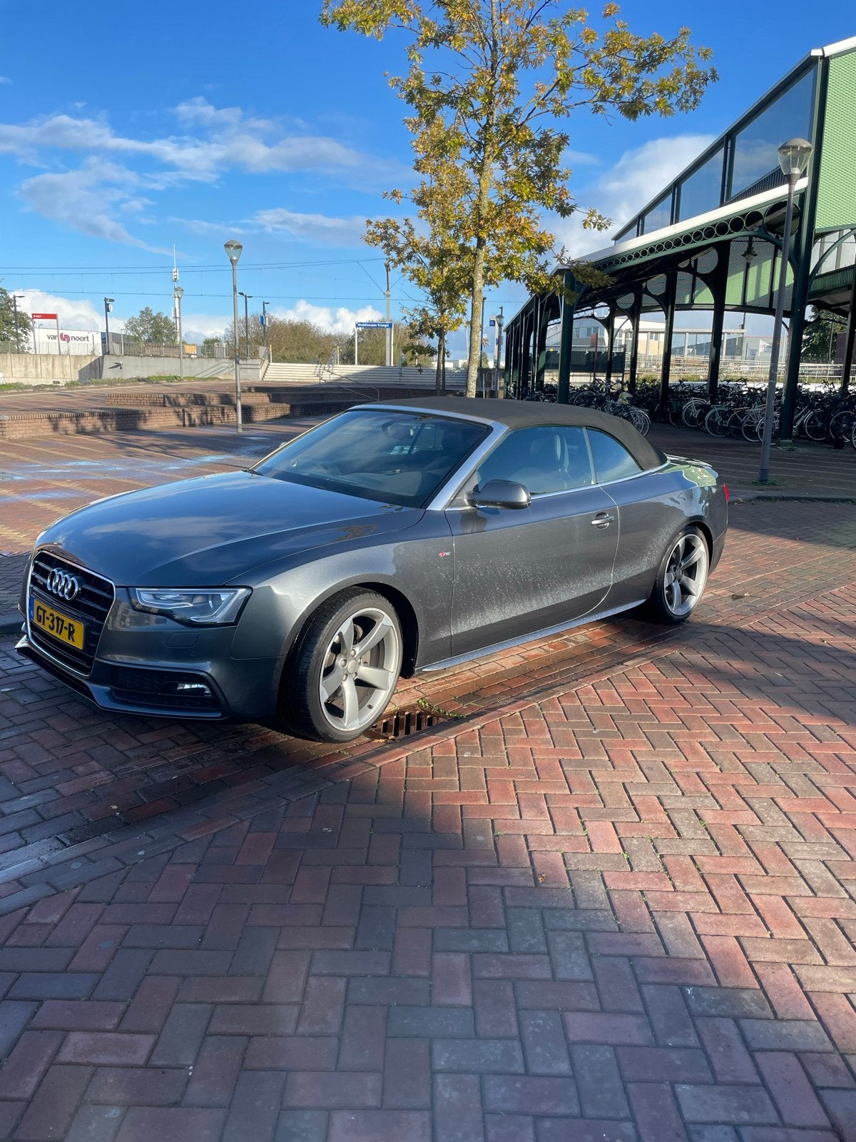 Audi A5 2.0 Tfsi 155KW Cabrio Quat. S-tr 2013 Grijs, Auto's, Automaat, 4 cilinders, 4 stoelen, 14 km/l