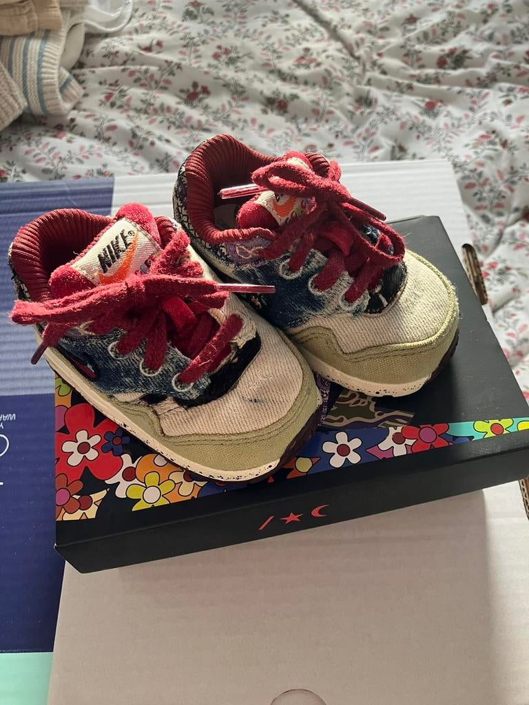 Nike air max 1 SP concepts Mellow (baby), Ophalen of Verzenden, Zo goed als nieuw, Jongetje of Meisje, Schoentjes