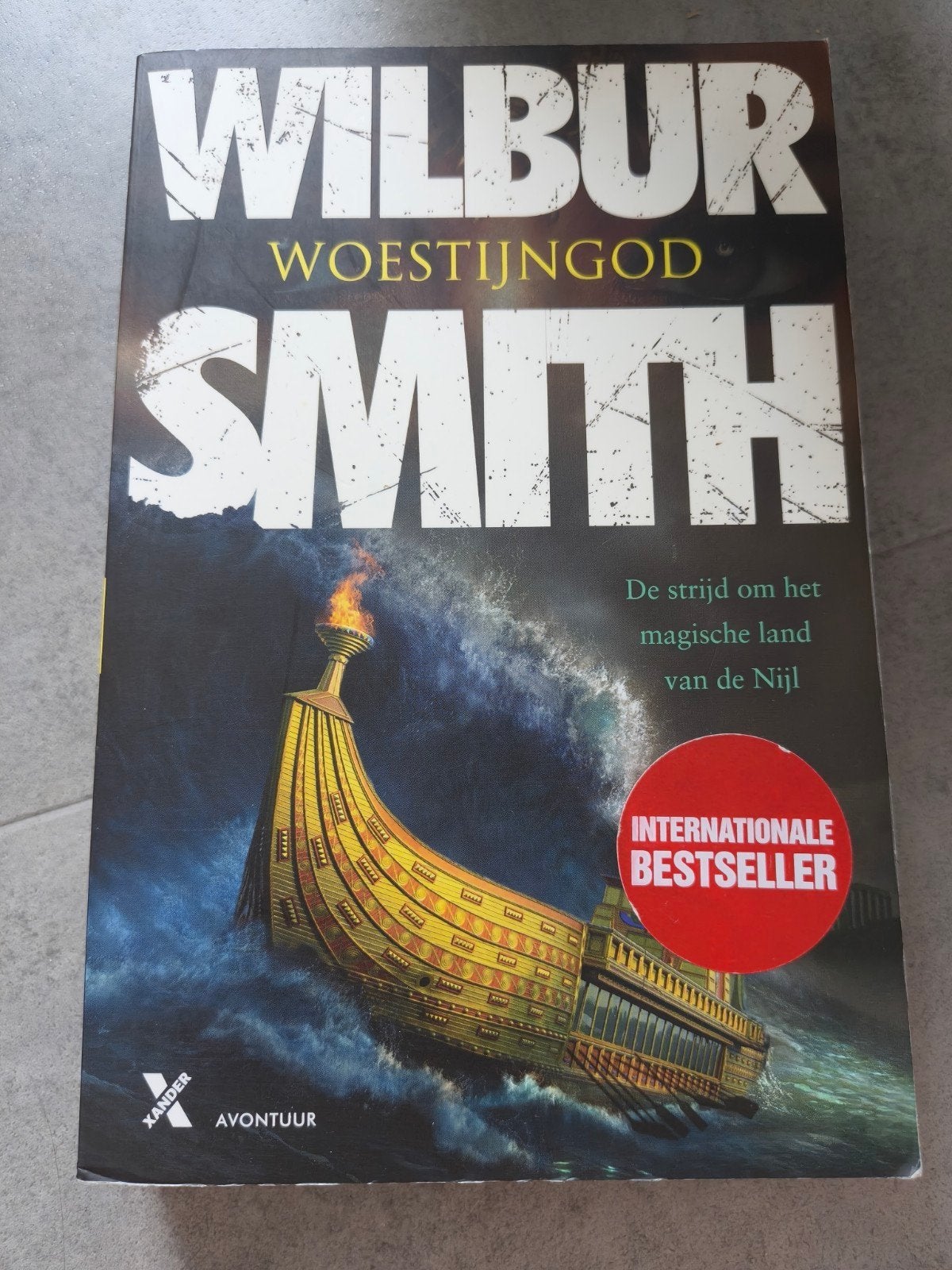 Wilbur Smith - Woestijngod, Boeken, Avontuur en Actie, Zo goed als nieuw, Ophalen of Verzenden