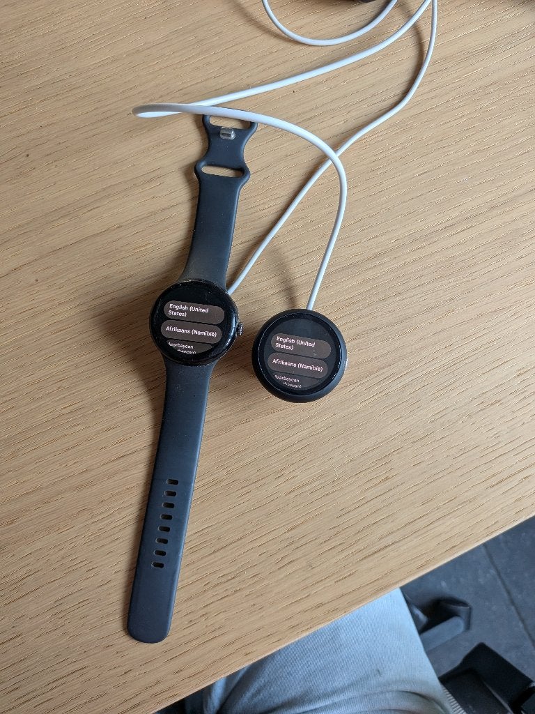 Google Pixel Watch 2 (2 stuks), Sieraden, Tassen en Uiterlijk, Calorieverbanding, Zwart, Ophalen of Verzenden, Waterdicht
