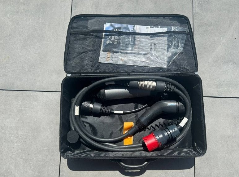 Mobile Wallbox 22 kW, Auto diversen, Ophalen of Verzenden, Zo goed als nieuw, Laadkabel