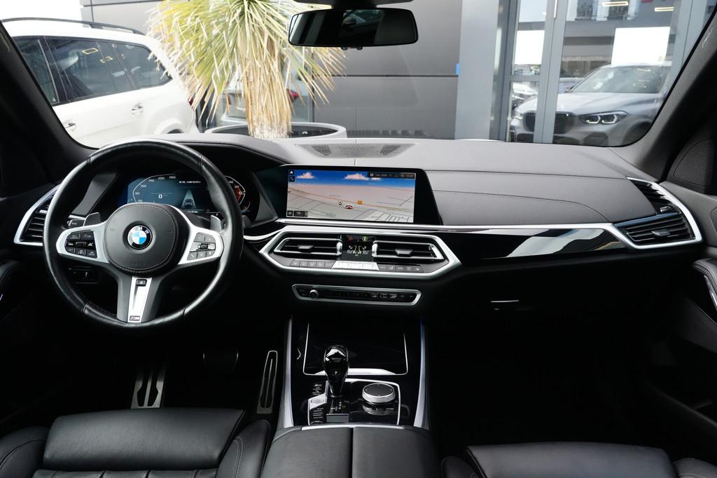 BMW X5 M50i M Sport High Executive 531pk Panoramadak/360Came, Auto's, Gebruikt, 532 pk, 4395 cc, Wit