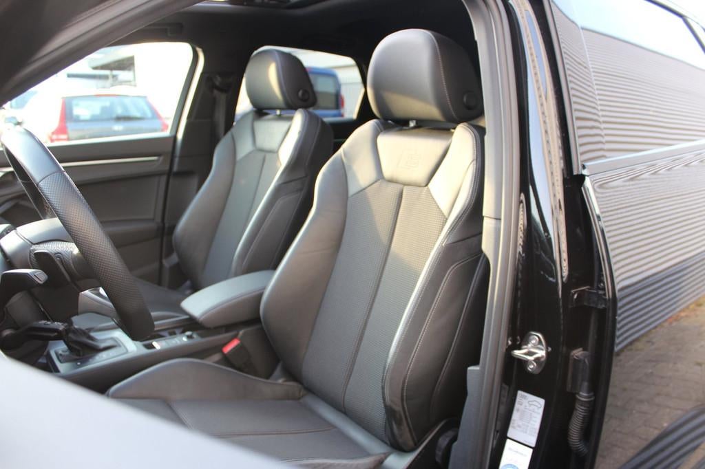 Audi Q3 Sportback 45 TFSIe | 3x S-Line | Panoramadak | SONOS, Gebruikt, 150 pk, Zwart, Plug-in hybride
