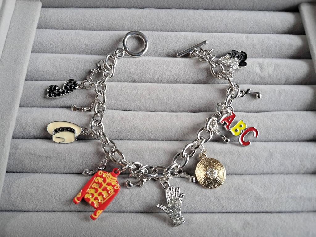 Michael Jackson History Armband met Bedeltjes, Ophalen of Verzenden, Nieuw, Kleding