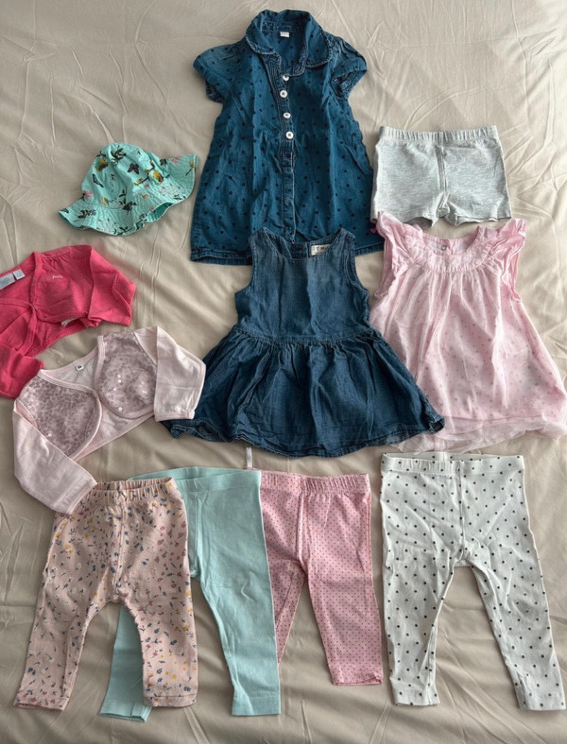 Kledingbundel baby meisje maat 68 – zomer/lente, Kinderen en Baby's, Babykleding | Baby-kledingpakketten, Gebruikt, Maat 68, Ophalen of Verzenden