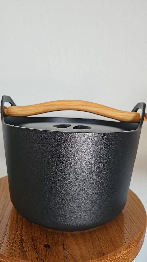 Iittala Sarpaneva pan 3 liter, Ophalen, Zo goed als nieuw, Gietijzer, Kookpan of Snelkookpan
